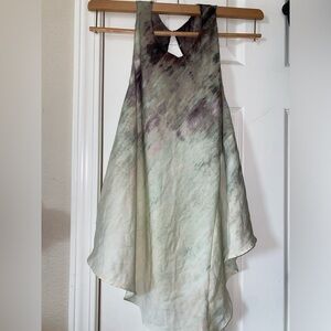 rachel roy handkerchief hem tank top